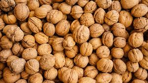 The Amazing Health Benefits of Walnuts: Why You Should Add Them to Your Diet